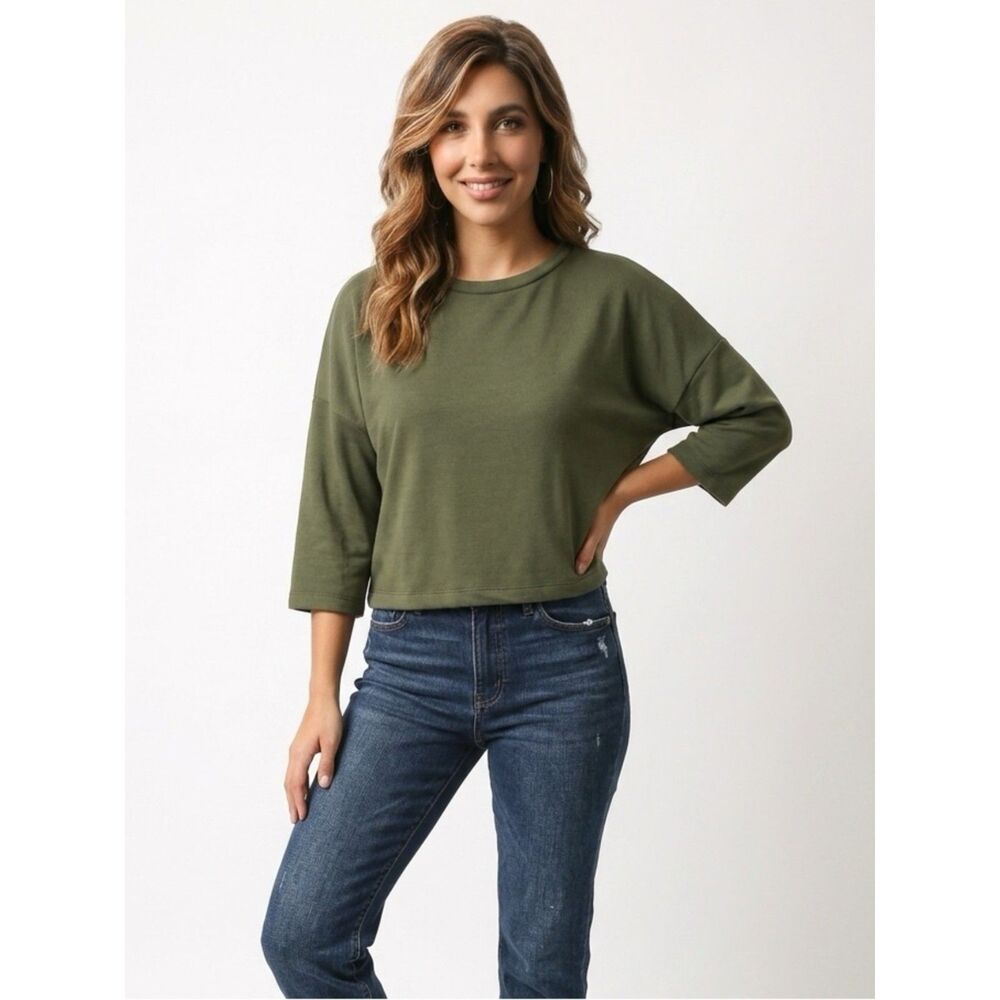 Lulu's Cropped Top. Large         LTOP121